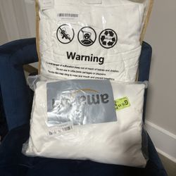 Queeng Size White Ruffle Duvet Cover Set + Ruffle Curtains