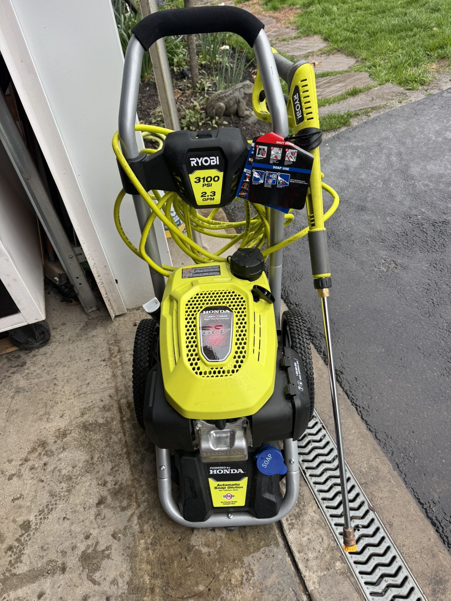 Ryobi Gas Pressure Washer 3100psi Honda Engine 2.3GPM. Like New. Test Before Buying . Must Pick Up. Price Firm