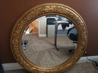 Big Beautiful Round Mirror