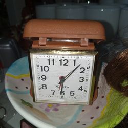 Old clock free