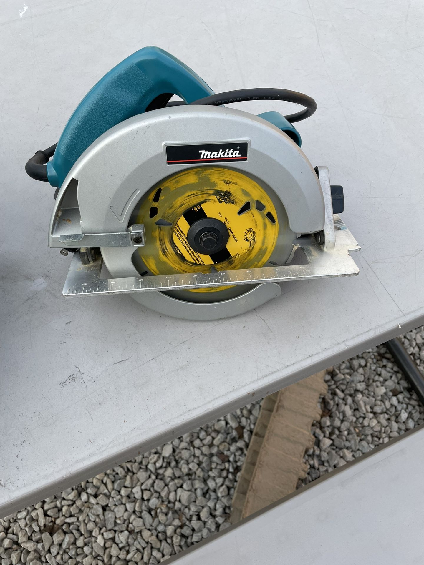 Makita Circular Saw