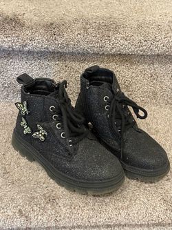Boots for girls - size 13 toddler