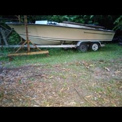 Boat Hull With Title