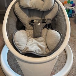 Munchkin Baby Swing