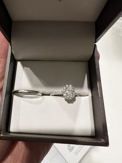 14k White Gold Diamond Engagement Ring