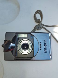 Minolta Compact Film Camera with Zoom Hexanon Lens