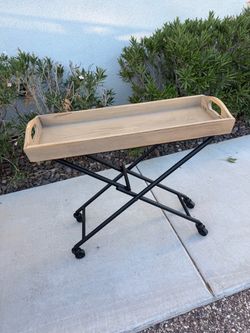 Rolling table