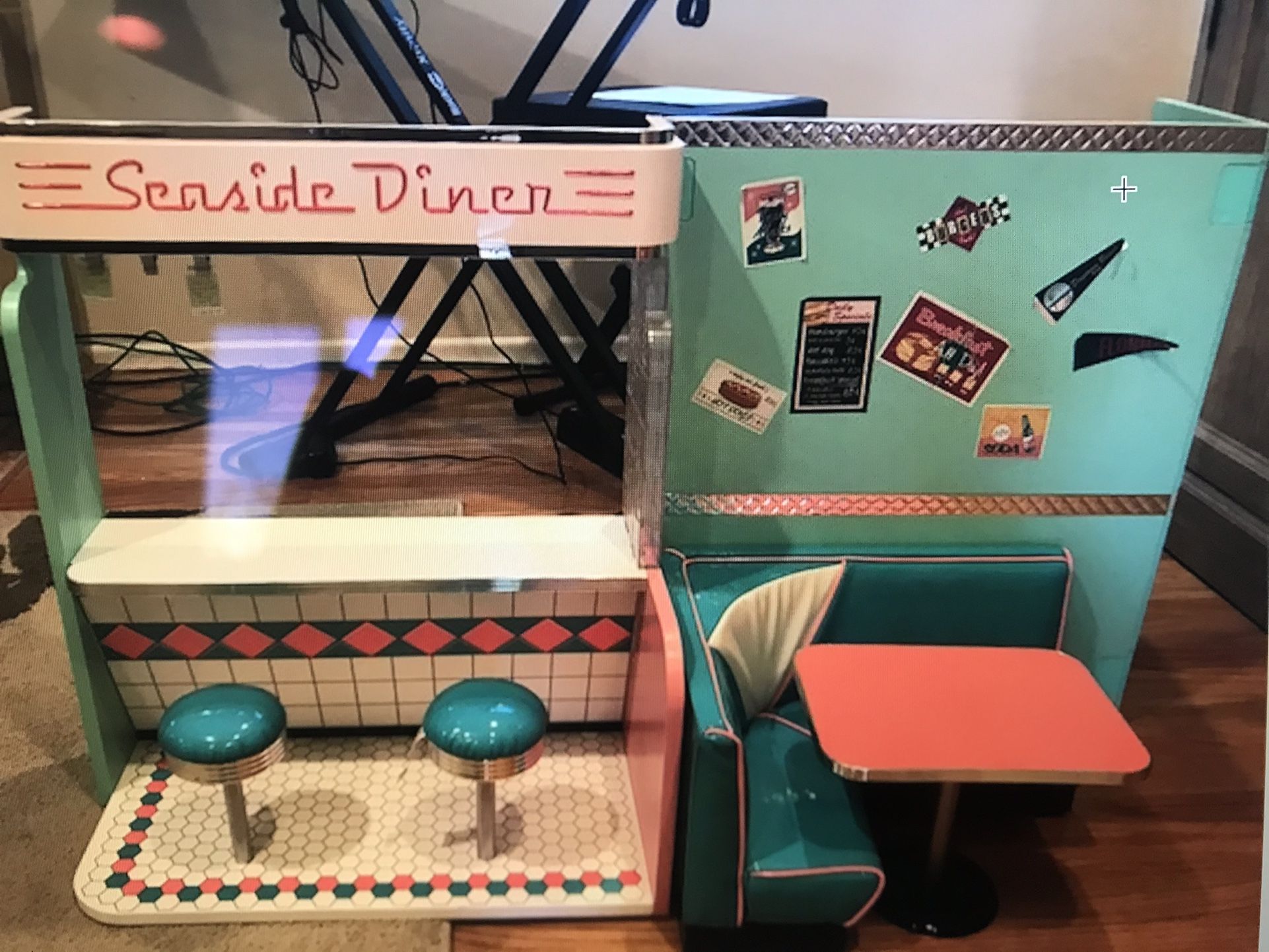 American Girl Seaside Diner & Accessories