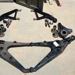 Off Road Trophy truck front suspension