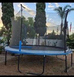 16 round trampoline
