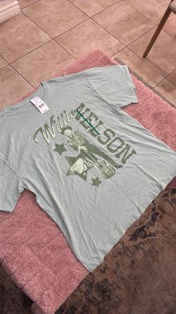 New Willie Nelson shirt