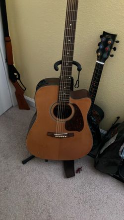 Guitar acoustic