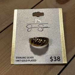 SZ 7 JS Jessica Simpson Women’s 14kt Gold Plated Sterling Silver Ribbed Dome Ring