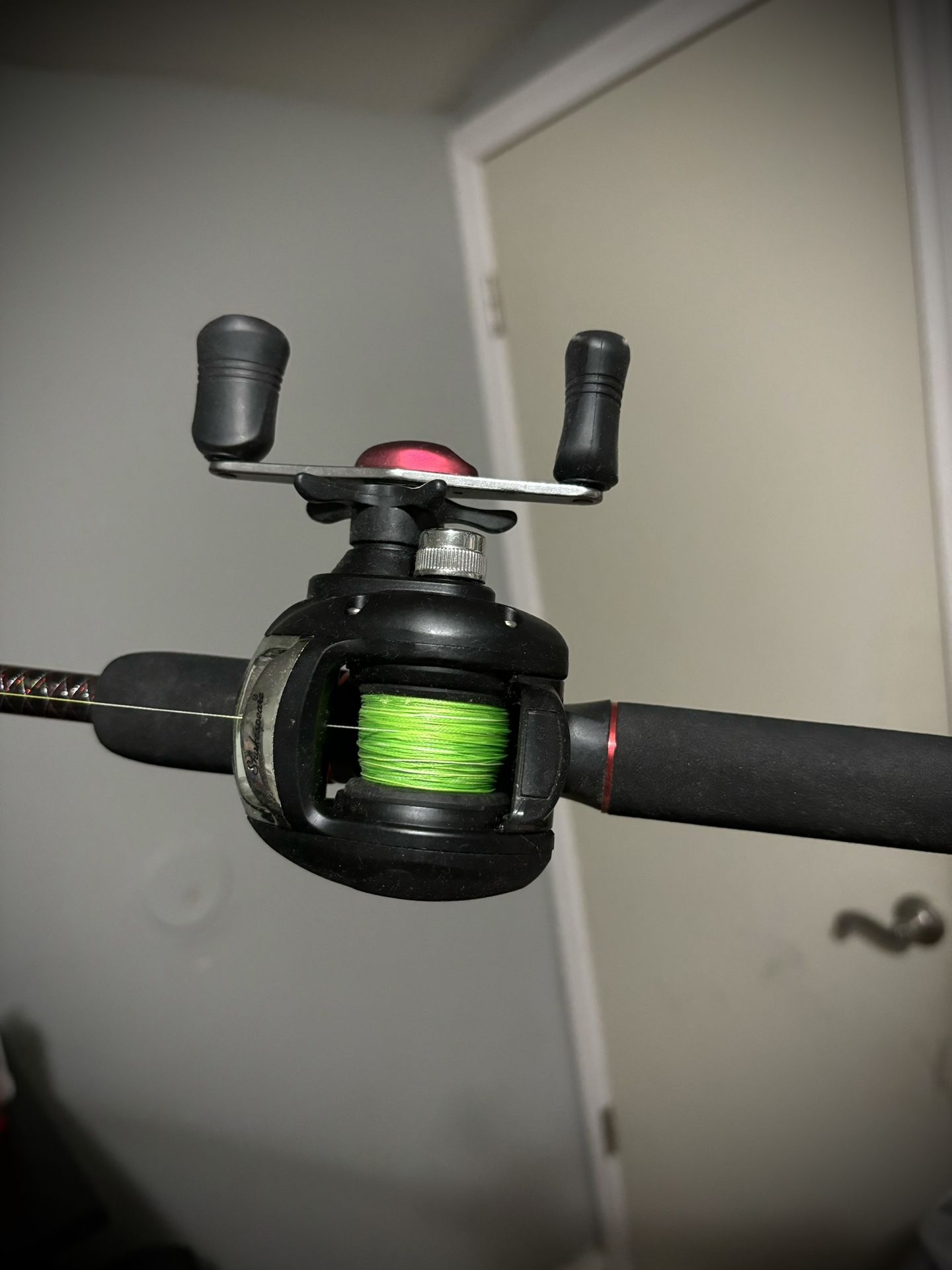 Ugly Stik GX2 Baitcast Combo with Tackle and Bag!