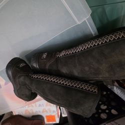 Uggs Black Suede Mid Calf Boots Size 6