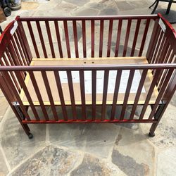 Crimson Red, Dream On Me Folding Crib 