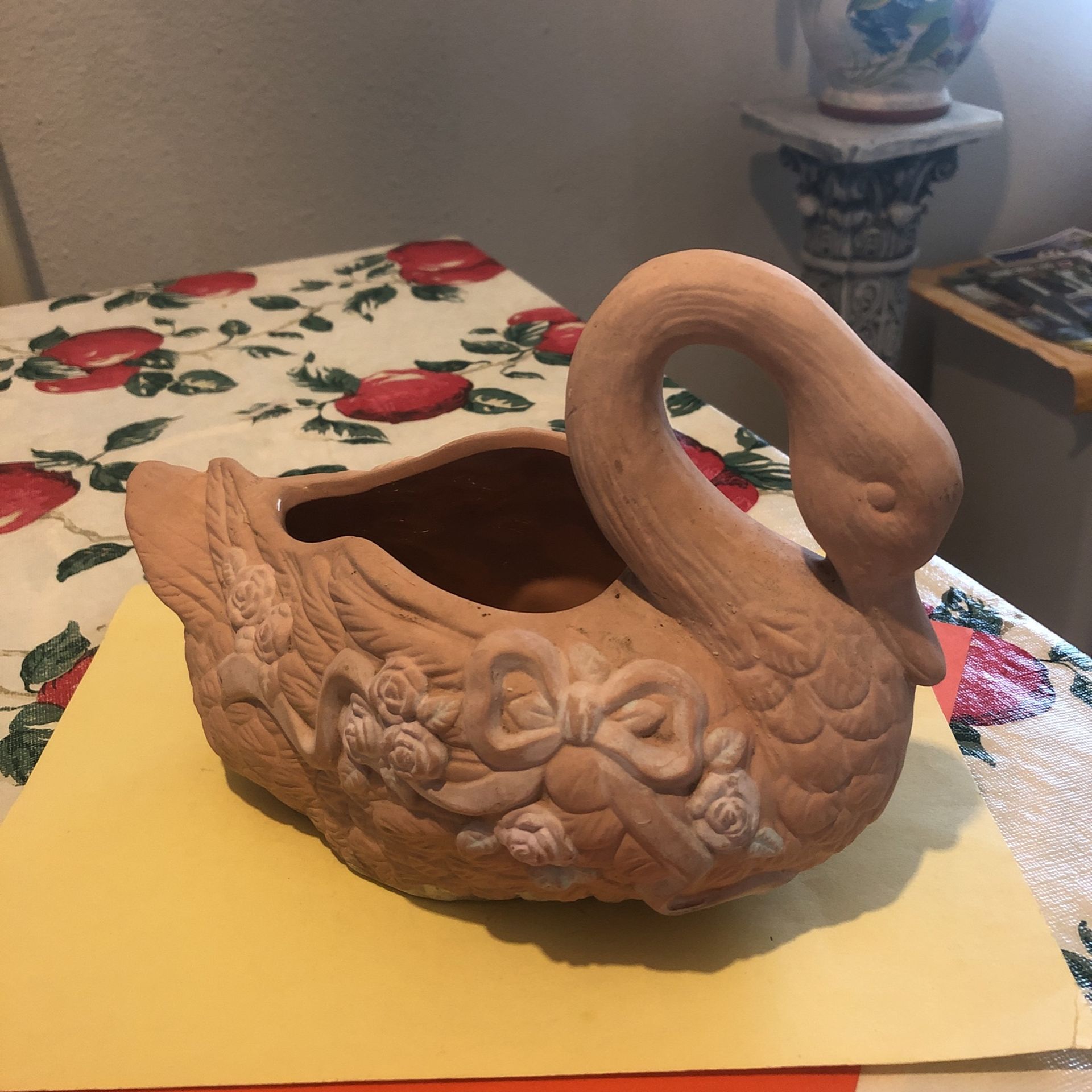 Vintage Ceramic Swan Planter Rare