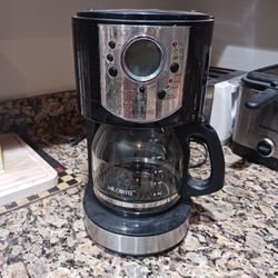 Mr Coffee Maker 12 Cup Like New Clean Working Asking $20 Cash Must Pick Up Broadway And APACHE BUCKEYE AZ CHECK OUT MY PAGE ALL TYPES OF STUFF Downsiz