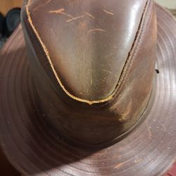 Henschel Distressed Leather Hat