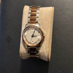 Women’s Gucci Watch 