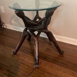 Accent/side table