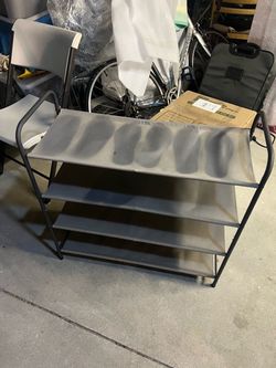 Shoe rack