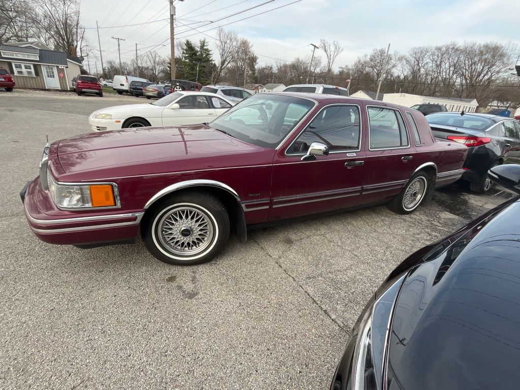 1993 LINCOLN TOWN CAR