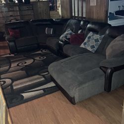 Big Sectional Couch 2 Recliners And Chas’s Lounge 