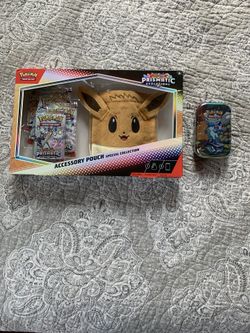 Pokemon Prismatic Evolution Evee Pouch 