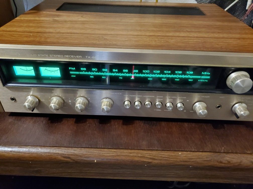 ONKYO TX-666 VINTAGE RECEIVER