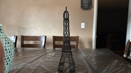 Eiffel Tower Decor