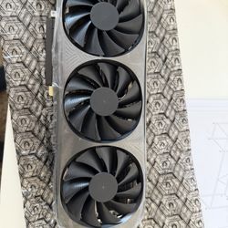 ZOTAC Gaming GeForce RTX 4070 Ti AMP AIRO Spider-Man: Across The Spider-Verse