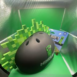Bell Minecraft 3D Sleeper Childrens Helmet 5-8 Years. New.