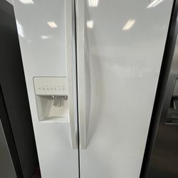Refrigerator Whirlpool 33”
