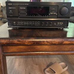 Denon AVR3000 Receiver