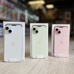 iPhone 15 (Unlocked) (Take It Home In Payment/ llévatelo a casa en pagos)