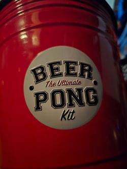 Beer pong set