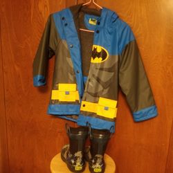 kid raincoat(size 6) $15