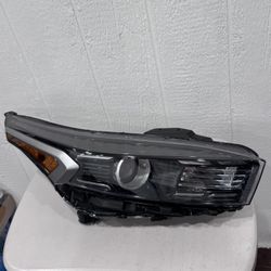 2022-2024 Kia Forte RH Right Side Halogen Headlight OEM