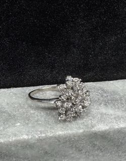 Vintage Estate 14K White Gold Cluster Starburst Ring  33 Diamonds 8.13 grams 💍
