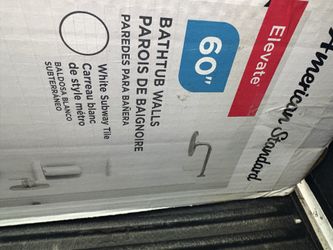 Shower Surround 3 Piece Brand New Never Installed