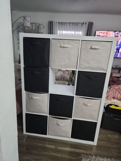 Ikea Kallax 12 storage spaces with 11 bins