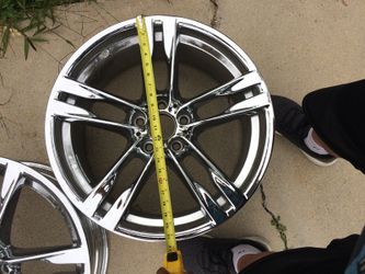 2 BMW rims