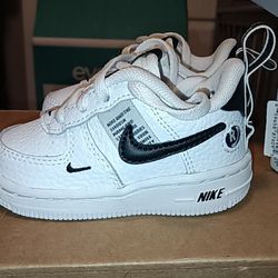 Shoes Nike Air Force 1 LV8 Utility