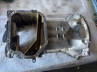 2009-2014 Nissan Maxima Engine Upper Oil Pan