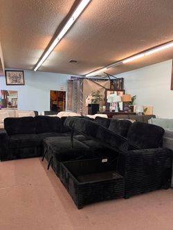 🔥Hot Deal🔥Brand New Pull out Sectional couch with storage chaise $1599, Payment available, Delivery Available