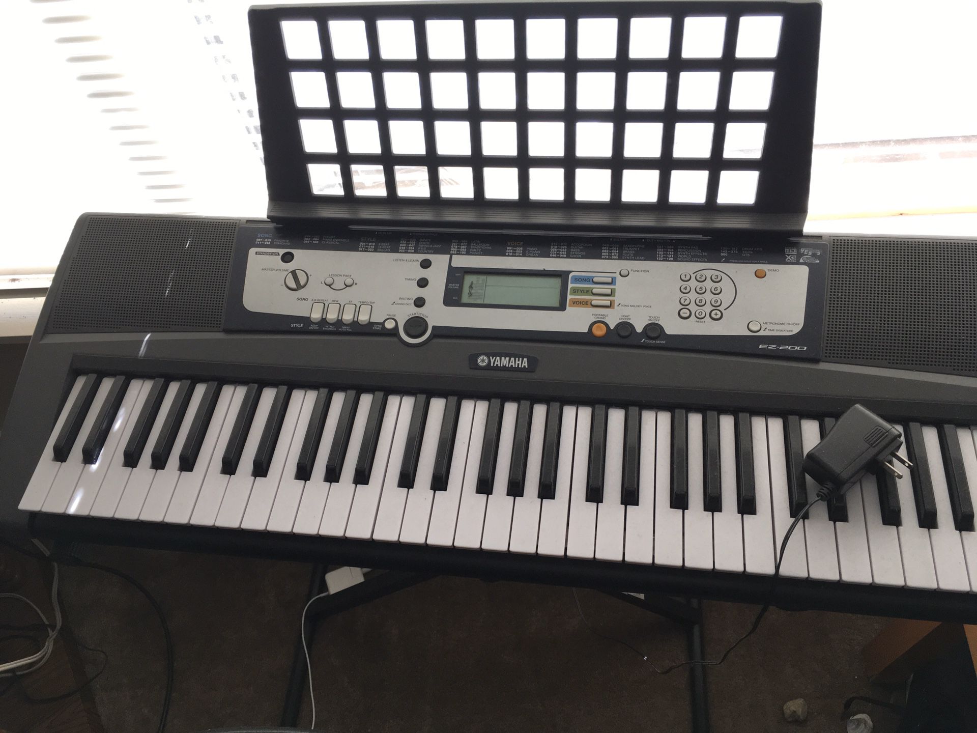 Yamaha EZ-200 music keyboard