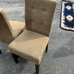Dining Table & 4 Chairs Free