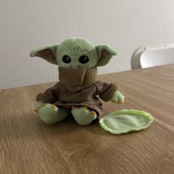 magnetic yoda plush 