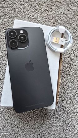 Iphone 15 Pro Max : Unlocked 256 GB